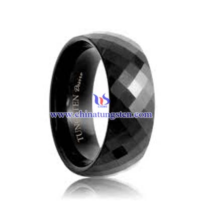 black-tungsten-ring