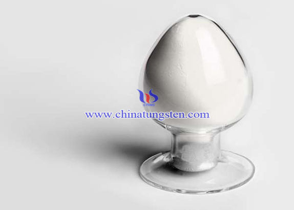 氧化镧图片 氧化镧图片