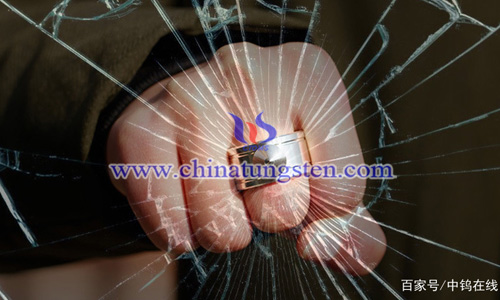 钨钢防身戒指图片 钨钢防身戒指图片