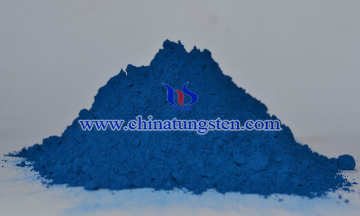 Cs doped tungsten oxide powder applied for window heat insulation film image