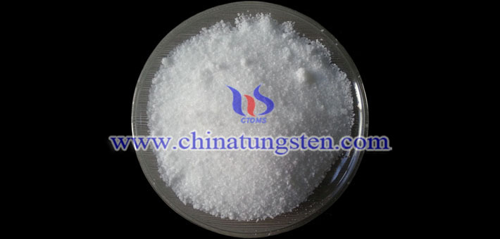 sodium molybdate image 