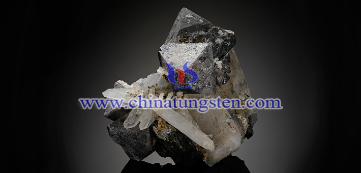 wolframite concentrate picture