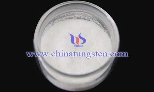 lanthanum oxide image 