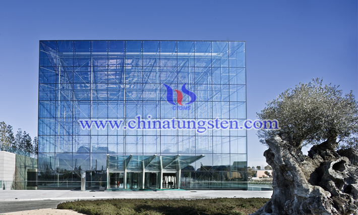 nano tungsten oxide applied for transparent heat insulation glass coating picture