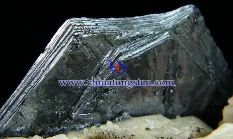 Molybdenum image Molybdenum image