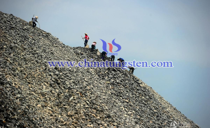 people are searching in tungsten mines mountain image