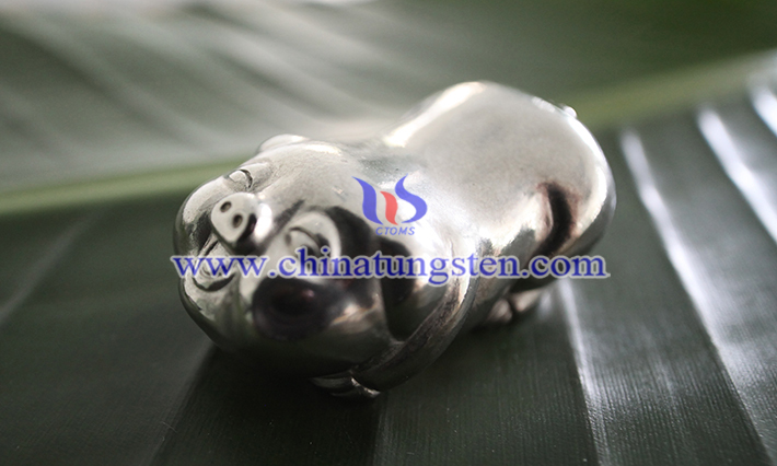 polished tungsten pig picture