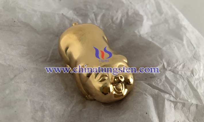 gold plated tungsten zodiac pig picture