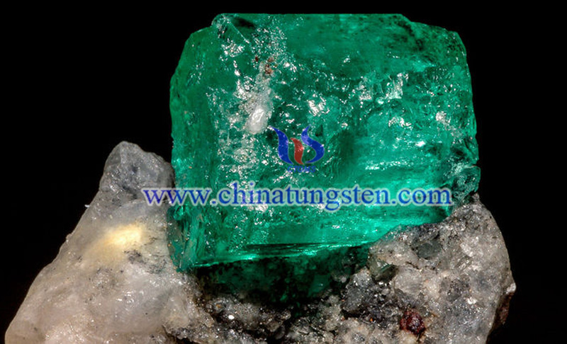 beryllium is a vital element in numerous gemstones such as emerald image