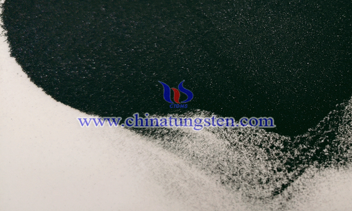 Cs0.33WO3 applied for car heat insulation film image