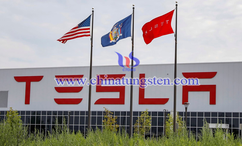 Tesla Gigafactory 2 is a joint venture with Panasonic to produce solar panels image