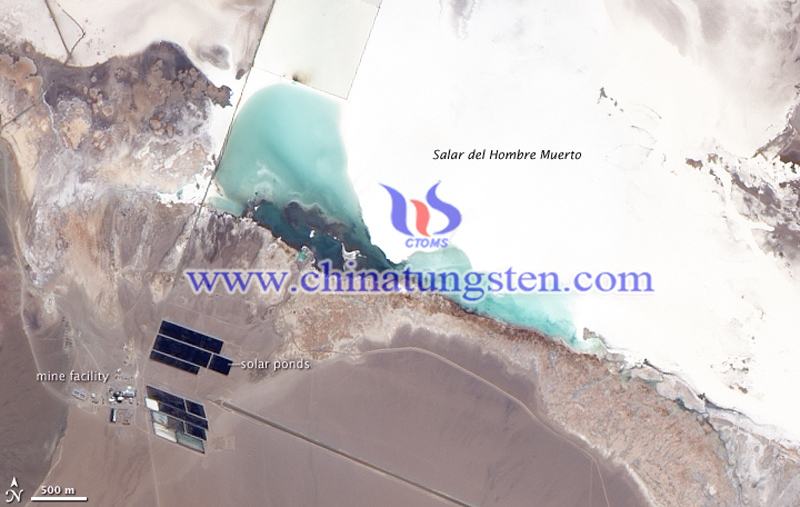 lithium mine at Salar del Hombre Muerto image