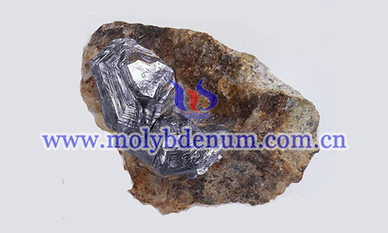 molybdenum concentrate image