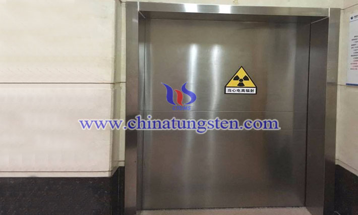 tungsten alloy radiation shielding door applied for CT room picture