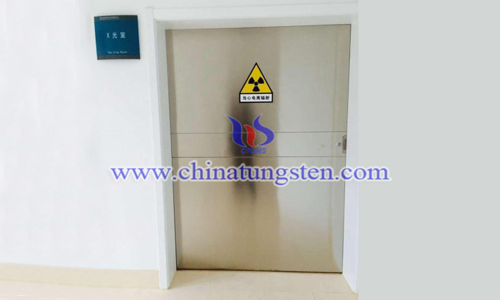 tungsten alloy radiation protection door picture