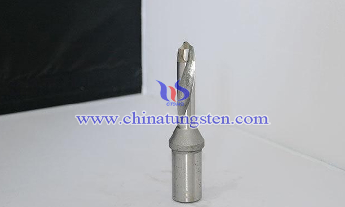 welded tungsten carbide drill bit picture