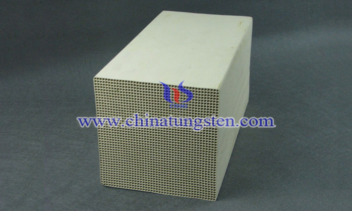 ammonium metatungstate applied for honeycomb ceramic catalyst picture