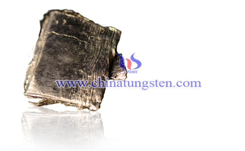 the scandium ore image