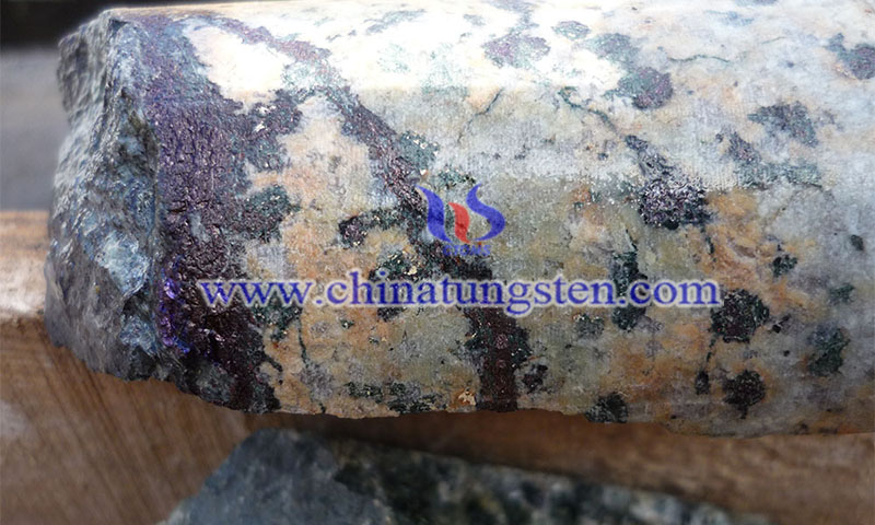 Happy Creek Minerals finds WO3 deposit in Fox Tungsten Project image