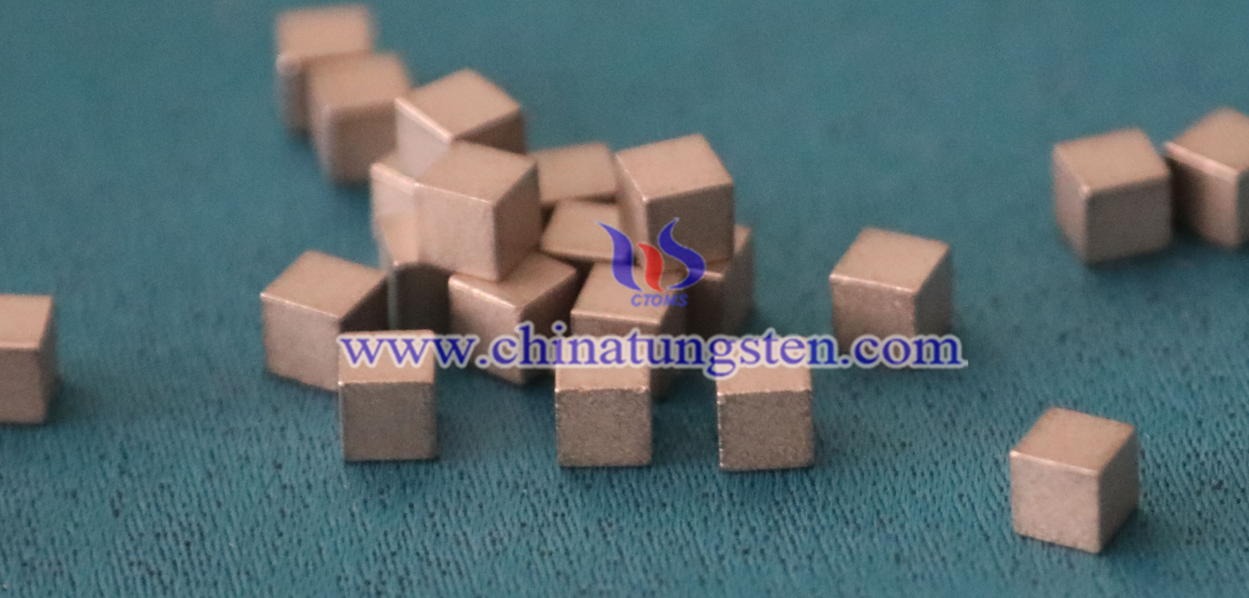 Tungsten alloy military cube photo