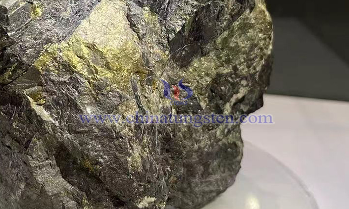 Tungsten concentrate picture