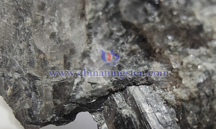 tungsten ore image