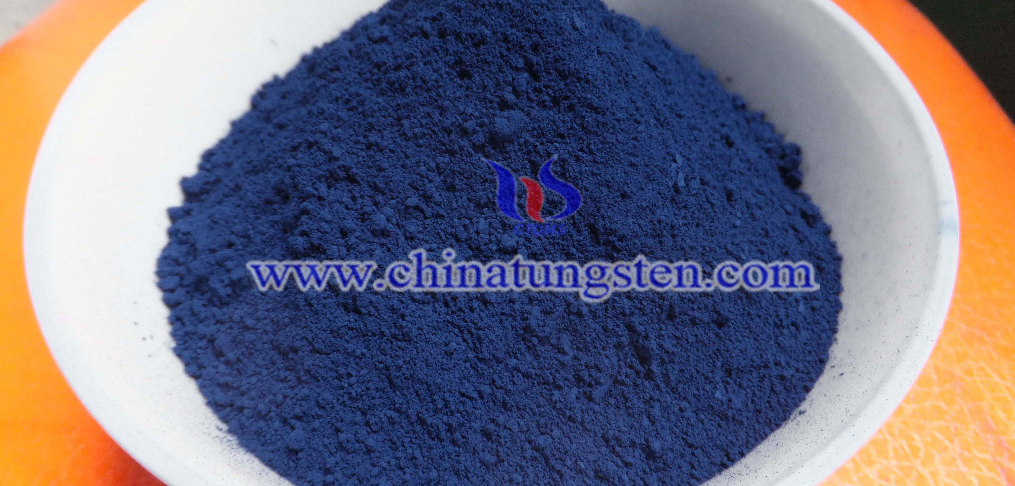 Cesium Tungsten Bronze photo