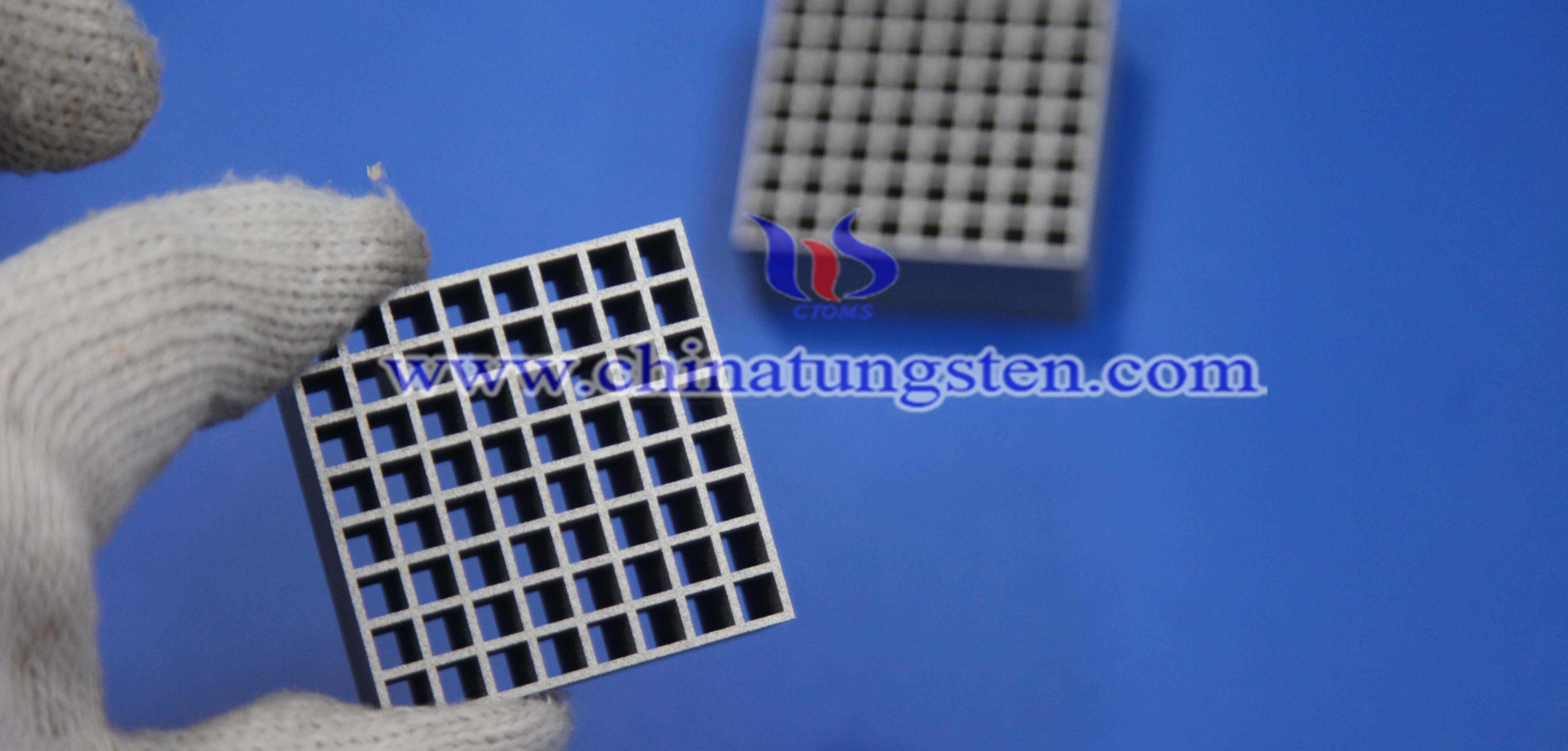 Tungsten Alloy Collimator photo Tungsten Alloy Collimator photo