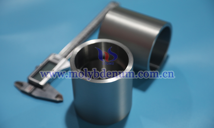 Molybdenum crucible picture Molybdenum crucible picture