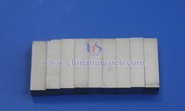 中鎢智造硬質合金刀具圖片